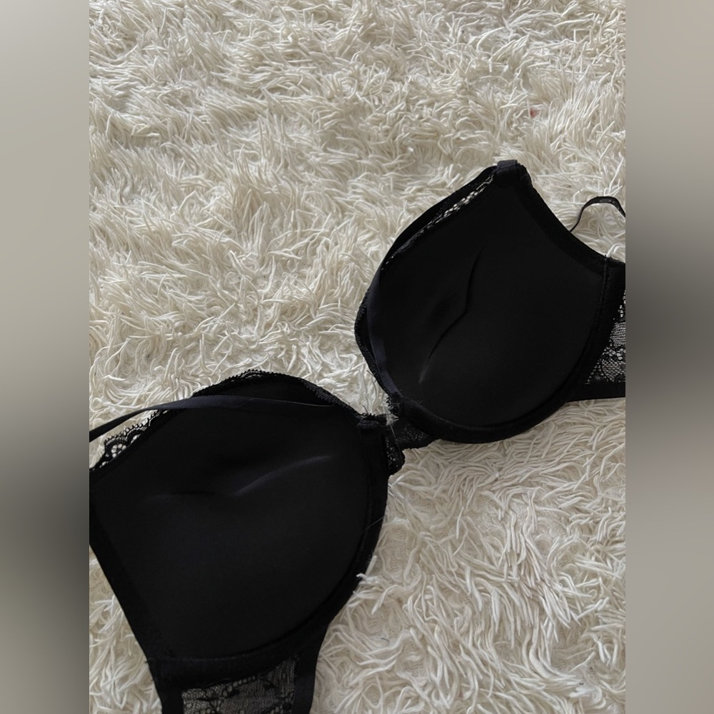 • Bebe Lace Rhinestone Bra - Picture 8 of 9